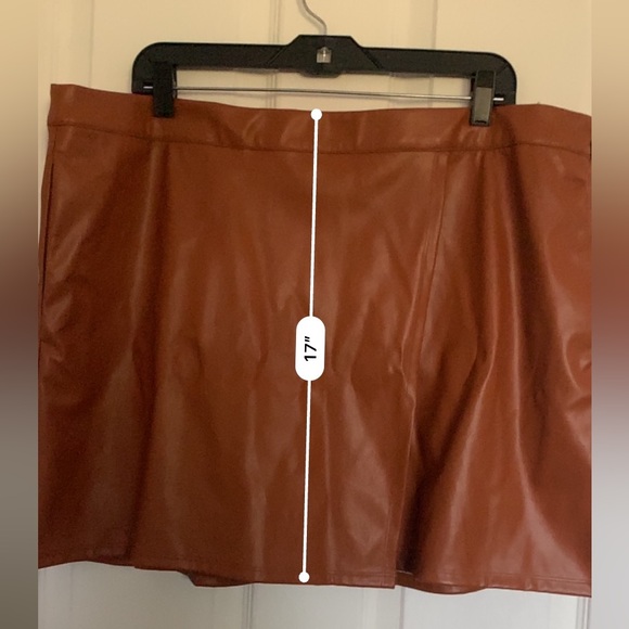 Side Zipper Brown Pleather Middy Skirt - Picture 6 of 7